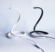 The sculptural lamp that brings movement and light into your space